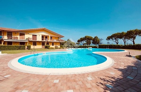 appartamento in affitto a Sirmione in zona Lugana