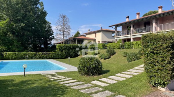 casa indipendente in affitto a Soiano del Lago