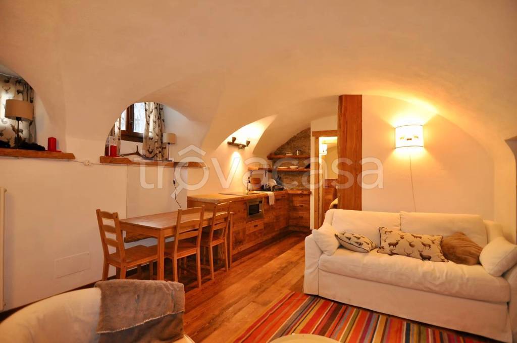 appartamento in affitto a Cesana Torinese in zona San Sicario Alto