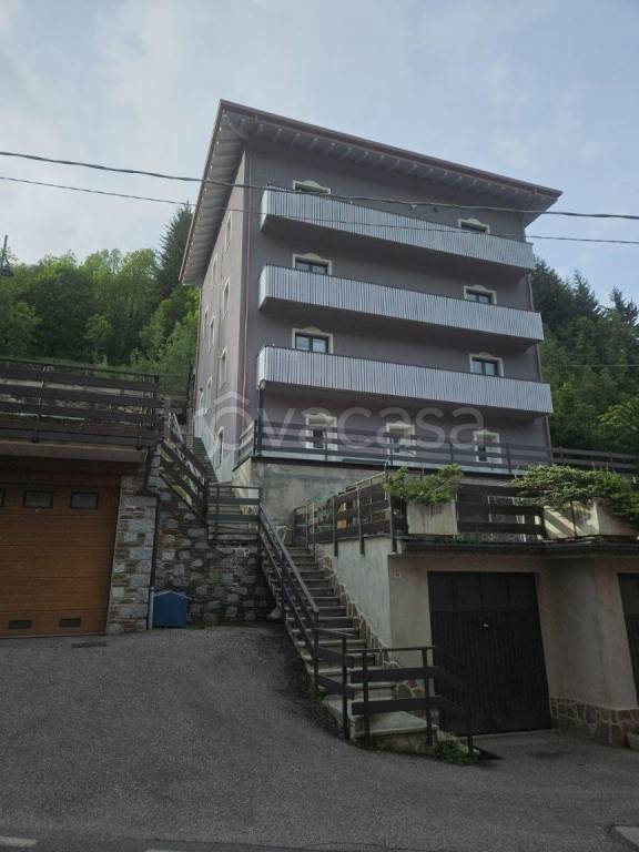 appartamento in affitto a Temù in zona Pontagna