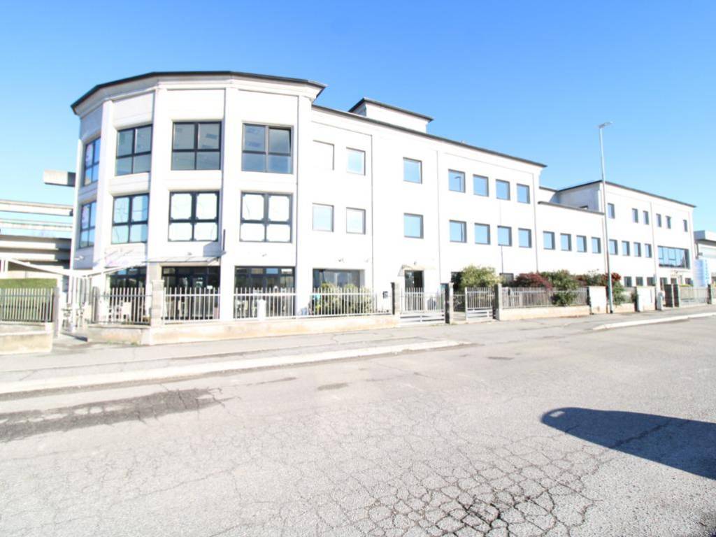 ufficio in affitto a Torbole Casaglia