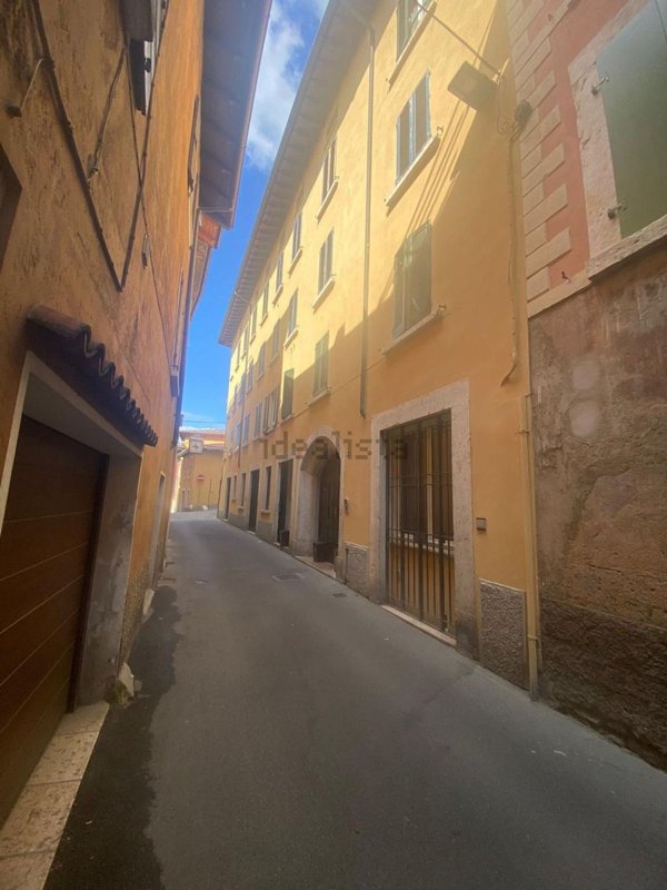 appartamento in affitto a Toscolano-Maderno in zona Toscolano