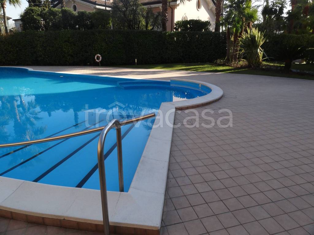 appartamento in affitto a Toscolano-Maderno in zona Maderno