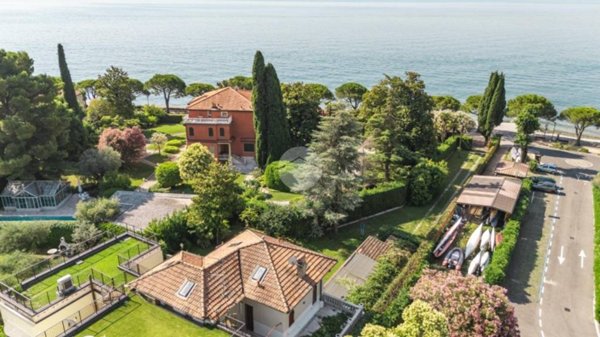 casa indipendente in affitto a Toscolano-Maderno in zona Toscolano