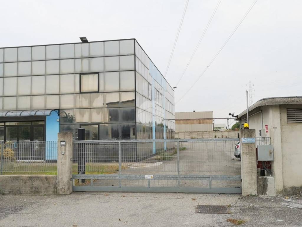 ufficio in affitto a Travagliato