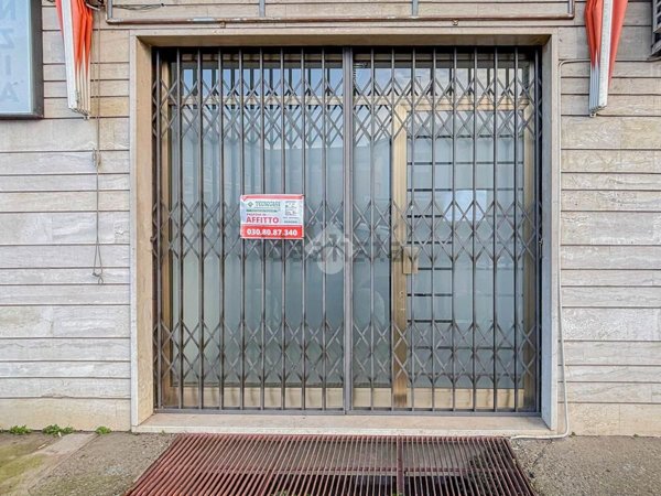 negozio in affitto a Travagliato