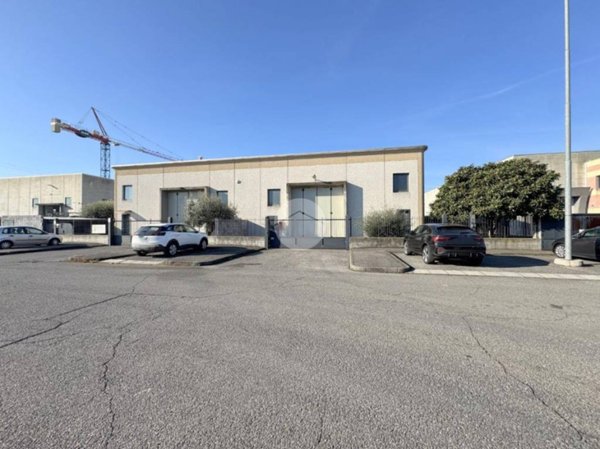 locale commerciale in affitto a Travagliato