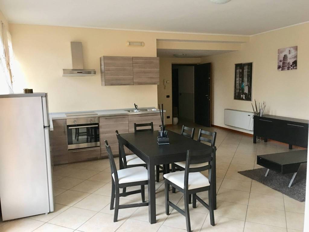 appartamento in affitto a Travagliato