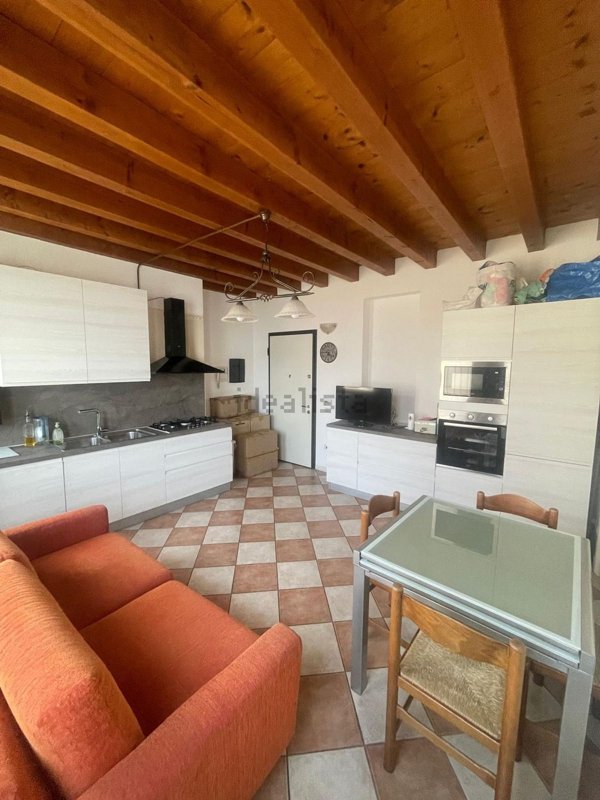 appartamento in affitto a Travagliato