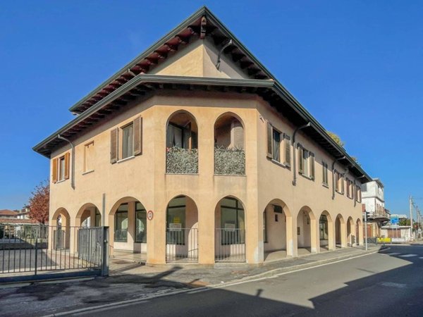 negozio in affitto a Trenzano