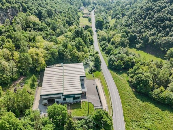 locale commerciale in affitto a Vallio Terme