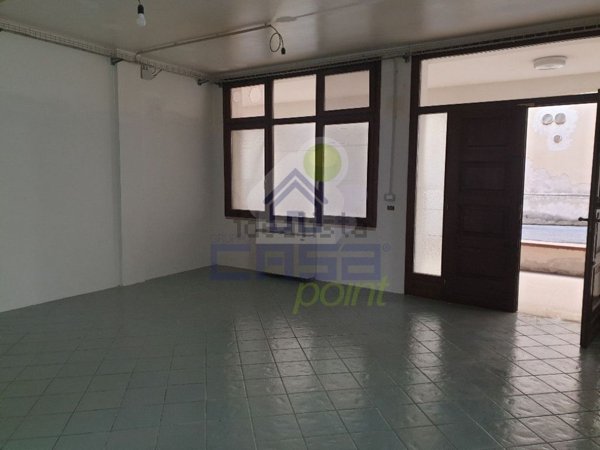 negozio in affitto a Verolanuova