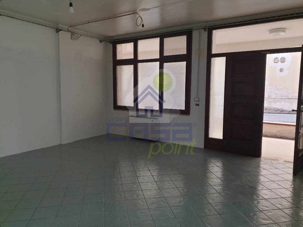 negozio in affitto a Verolanuova