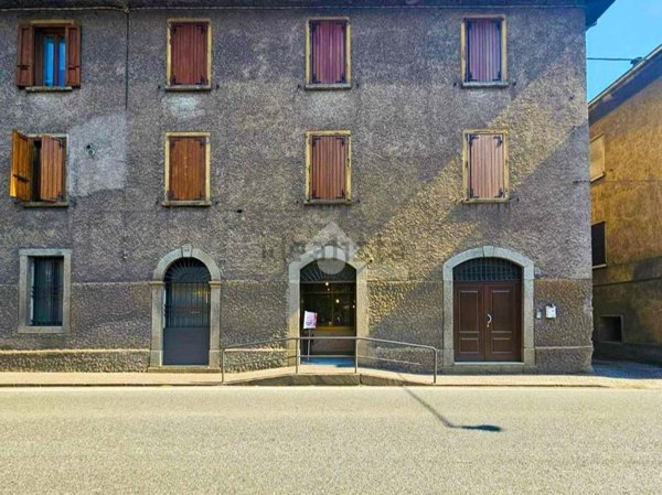 ufficio in affitto a Vestone in zona Nozza