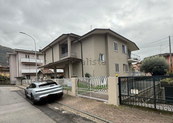 casa indipendente in affitto a Villa Carcina