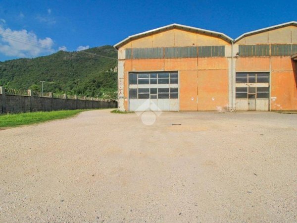 locale commerciale in affitto a Vobarno