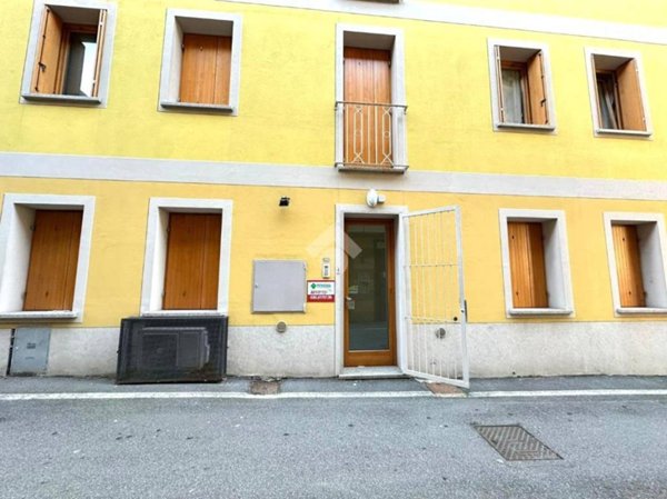 negozio in affitto a Piancogno in zona Cogno