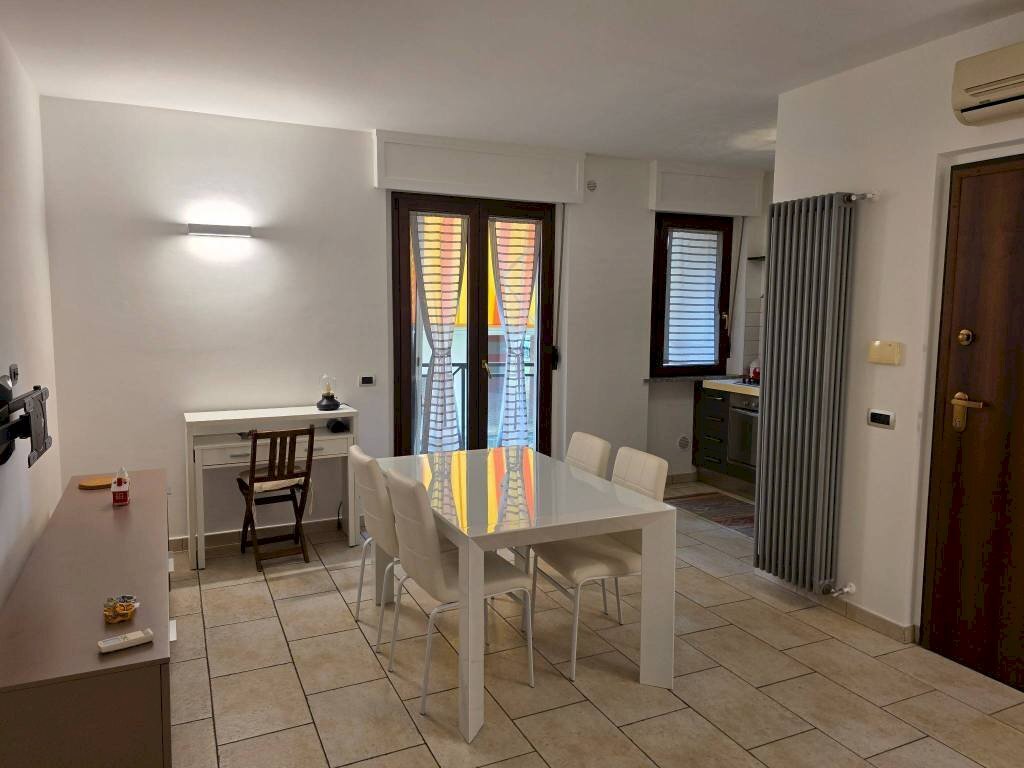 appartamento in affitto a Chieri in zona Roaschia