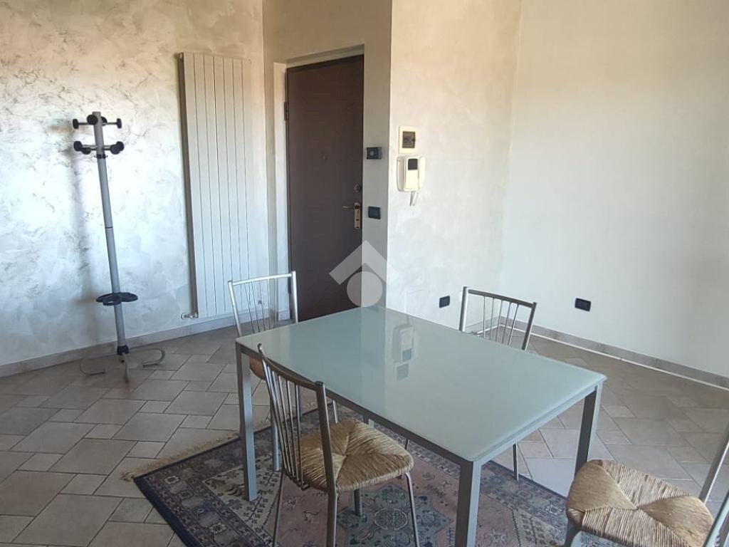 appartamento in affitto a Chieri in zona Roaschia