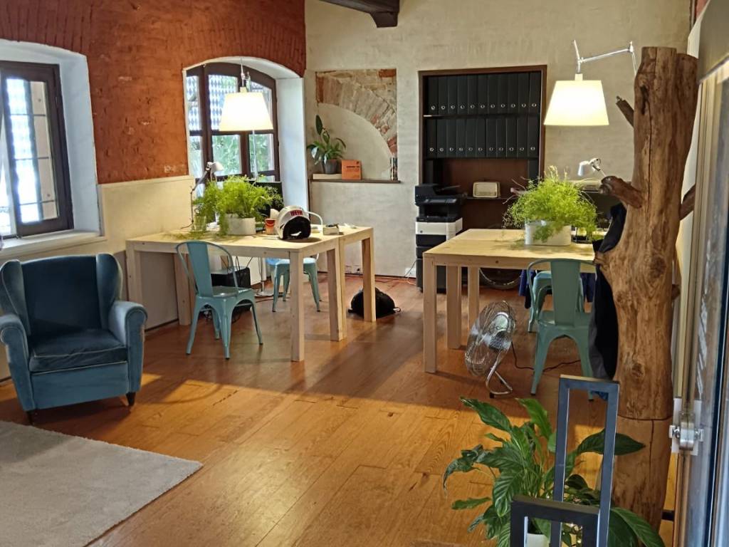 negozio in affitto a Chieri