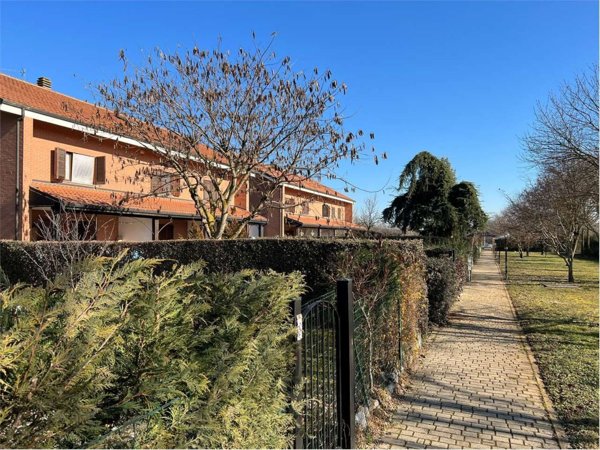 casa indipendente in affitto a Chieri