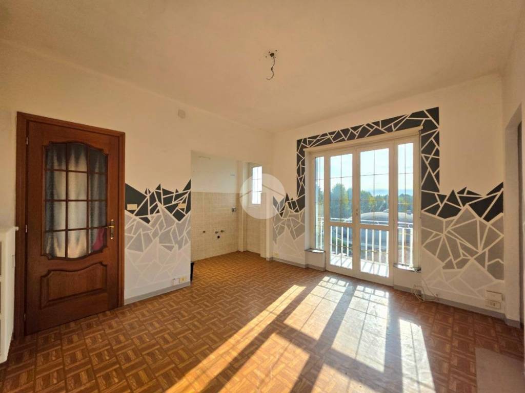 appartamento in affitto a Chieri in zona Roaschia