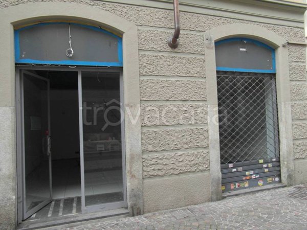 negozio in affitto a Chieri