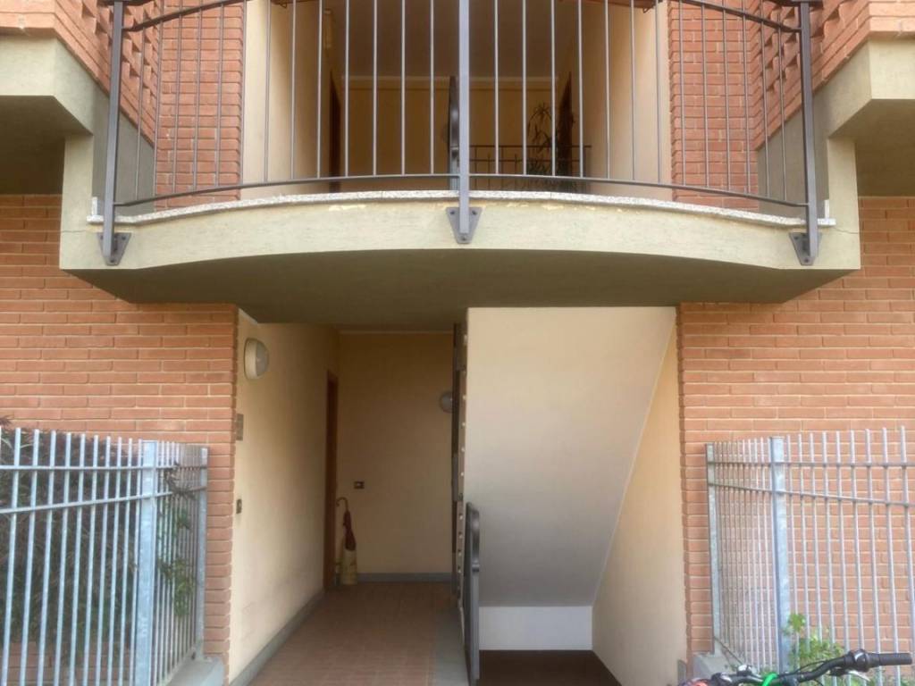 appartamento in affitto a Chieri in zona Roaschia