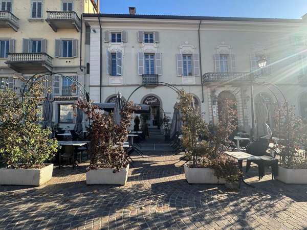 negozio in affitto a Chieri