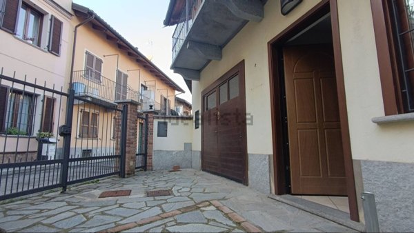 casa indipendente in affitto a Chieri