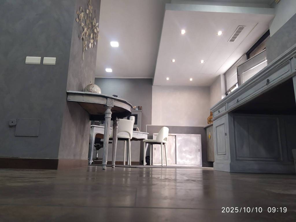 negozio in affitto a Chieri