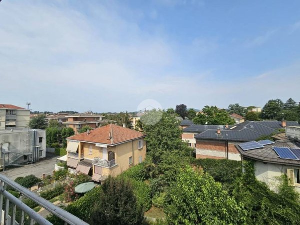 appartamento in affitto a Chieri in zona Roaschia