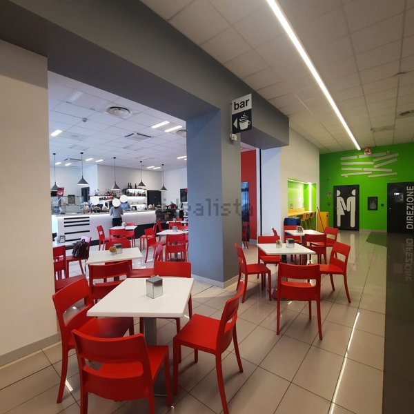 negozio in affitto a Chieri