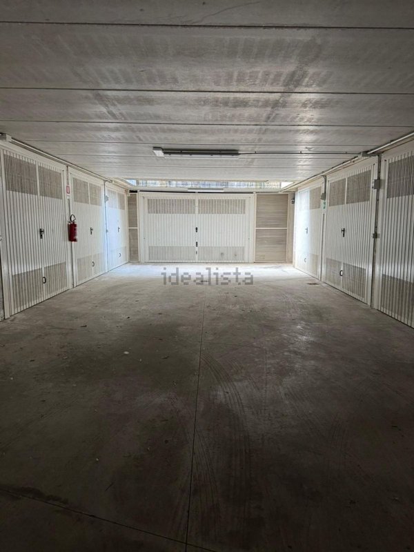 locale di sgombero in affitto a Chieri