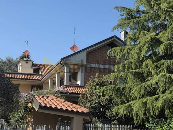 appartamento in affitto a Chieri in zona Roaschia