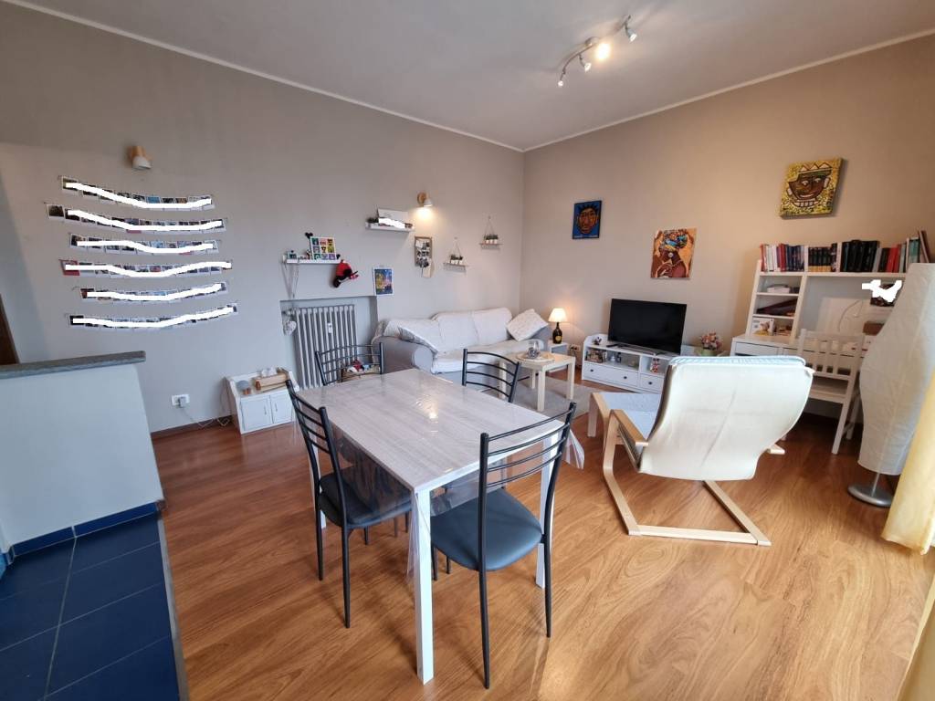 appartamento in affitto a Chieri in zona Canarone