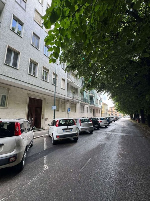 appartamento in affitto a Chieri in zona Canarone