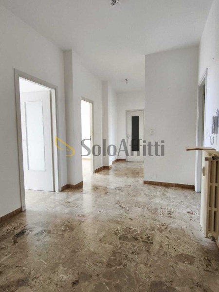 appartamento in affitto a Chieri in zona Canarone
