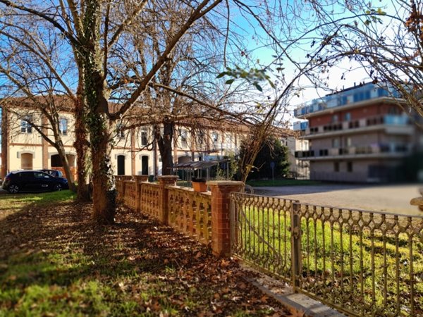 appartamento in affitto a Chieri in zona Canarone