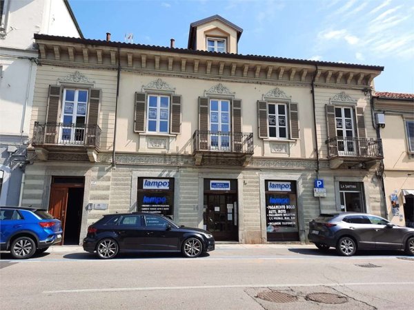 ufficio in affitto a Chieri in zona Canarone