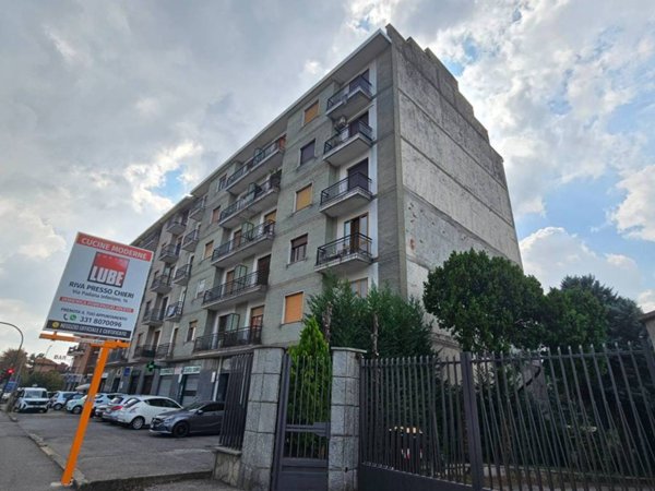 appartamento in affitto a Chieri in zona Roaschia