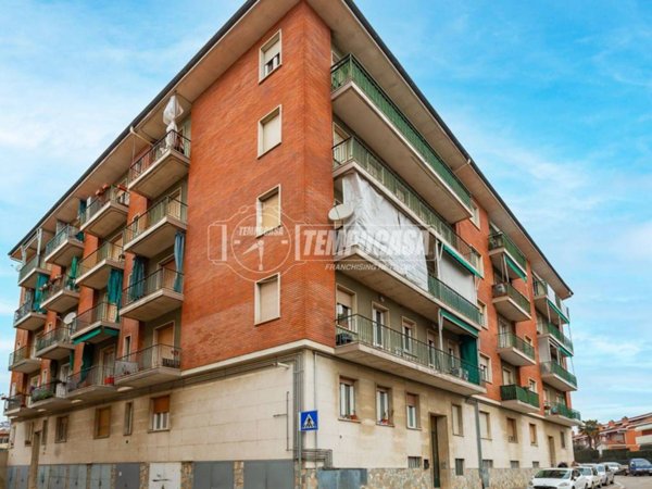 appartamento in affitto a Chieri in zona Canarone