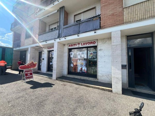 negozio in affitto a Chivasso