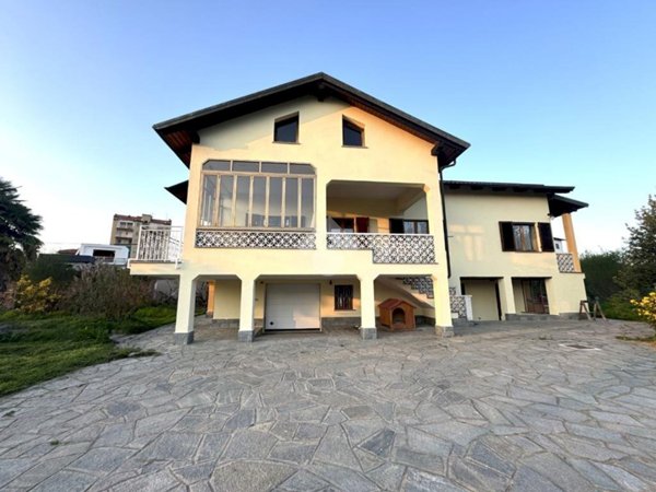 casa indipendente in affitto a Chivasso