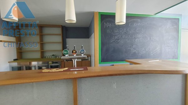 negozio in affitto a Chivasso