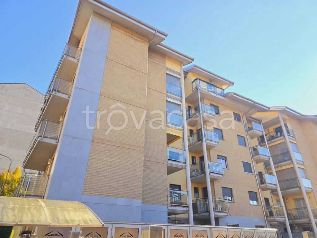 appartamento in affitto a Chivasso