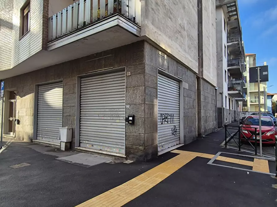 locale commerciale in affitto a Chivasso