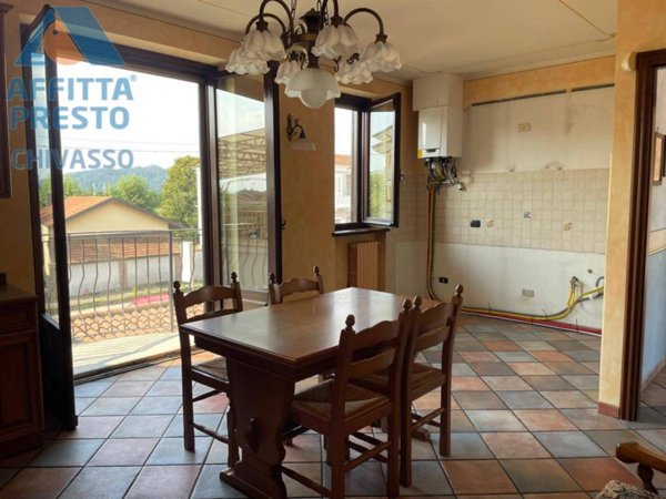 appartamento in affitto a Chivasso in zona Castelrosso
