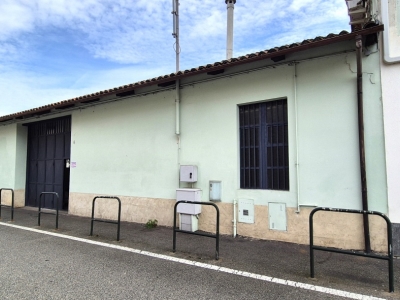negozio in affitto a Chivasso