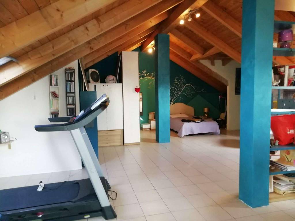 appartamento in affitto a Chivasso in zona Castelrosso